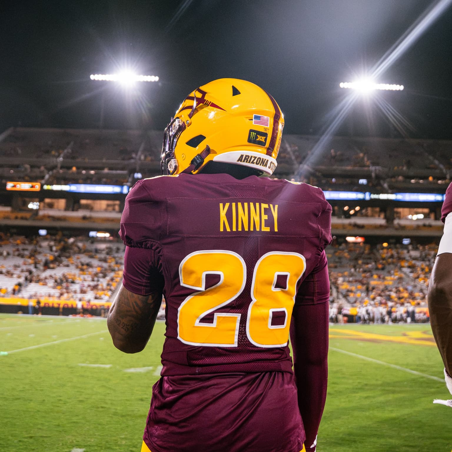 Davis Kinney